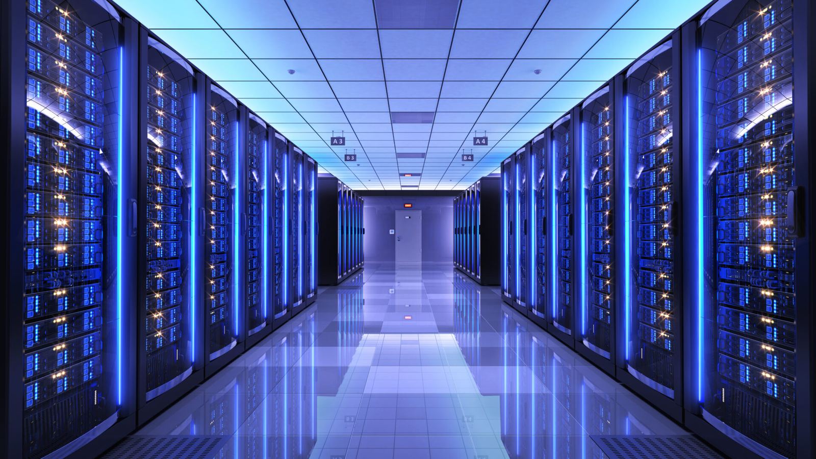 Fintech Tier III Data Center Server Racks and High-Speed Network Fabric